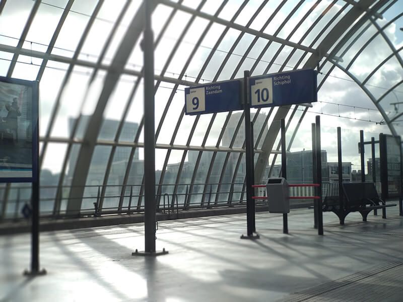 Recorrido en tren hasta el aeropuerto de Ámsterdam
