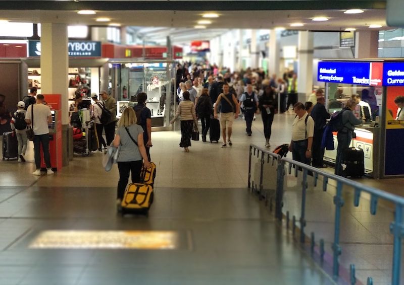 aeropuerto de Berlín tegel terminal llegadas