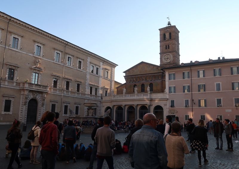 Plaza de Santa Maria del Trastevere