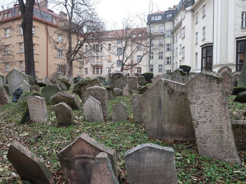 Barrio Judío de Praga con sus sinagogas históricas en Josefov