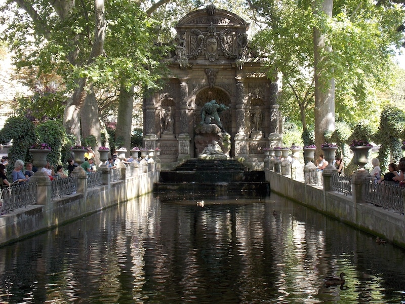Fuente de Médicis en los Jardines de Luxemburgo