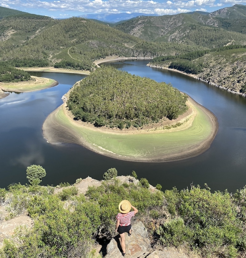 Vista del Meandro del Melero en Cáceres, una de las mejores rutas por Extremadura de El Viaje de Sofi