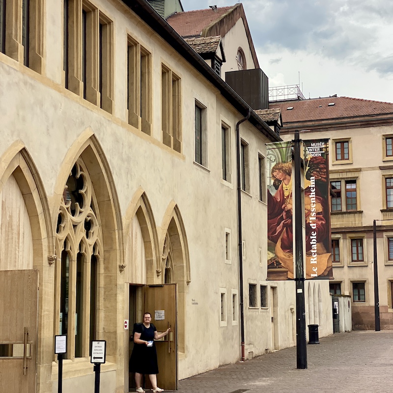 Fachada del Museo Unterlinden en Colmar, antiguo convento dominico.
